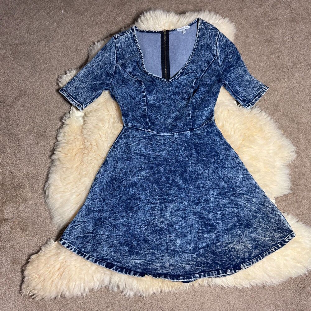 Vintage 1990s Charlotte Russe Acid Washed Denim Mini Dress Size S
